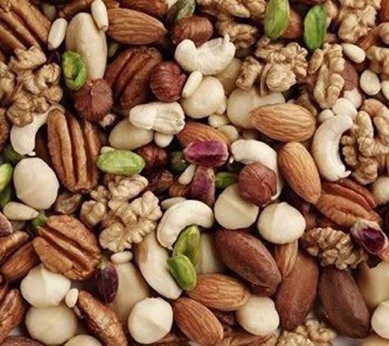 الصورة: مكسرات مشكلة (مخلوطة)