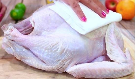 الصورة: دجاج رومي ابيض - حسب الوزن