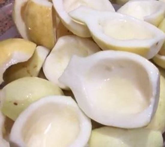 الصورة: جوافة منزوعة اللب