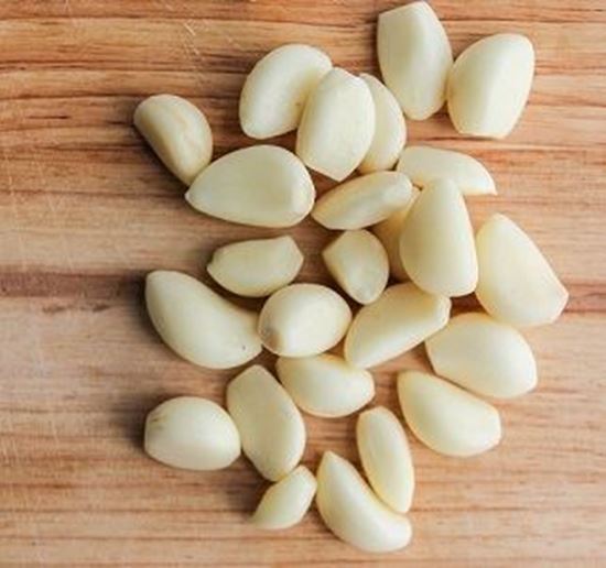 الصورة: ثوم بلدي مفصص